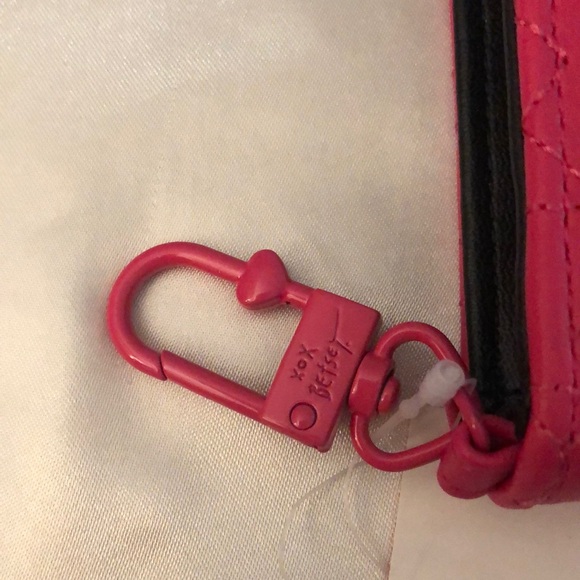 Betsey Johnson Fushia Faux Leather Card Case Wallet & Key Ring Quilted Heart NWT - Picture 7 of 16